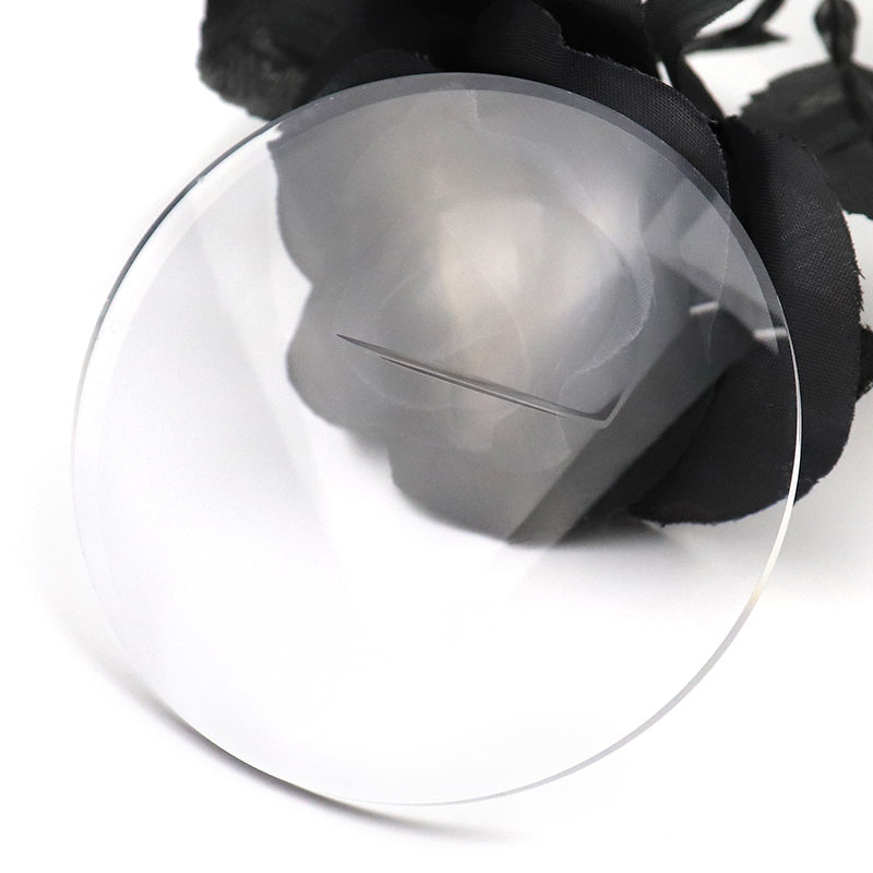 1,56 Çift Odaklı Düz ​​Üst Lens HMC