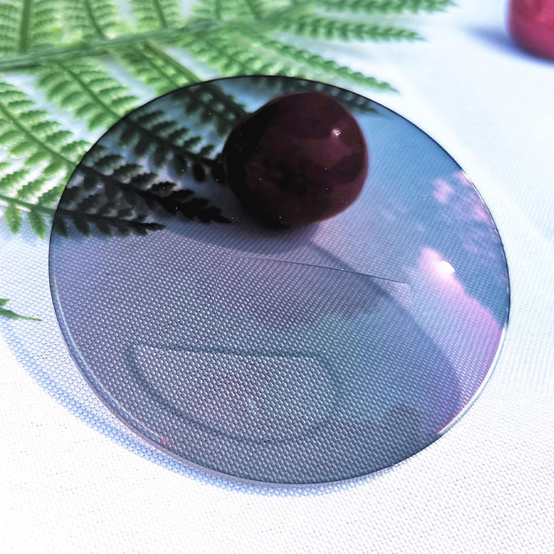 1,56 Çift Odaklı Fotokromik Düz Üst Lens HMC/SHMC