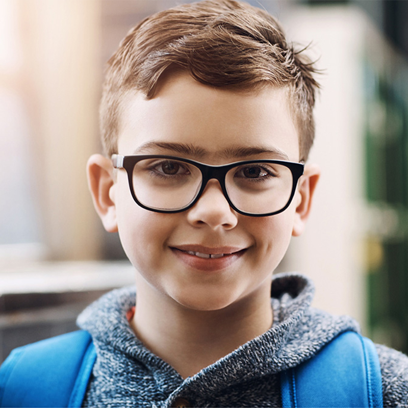 Sekizgen Dairesel Miyopi Kontrol Lensi